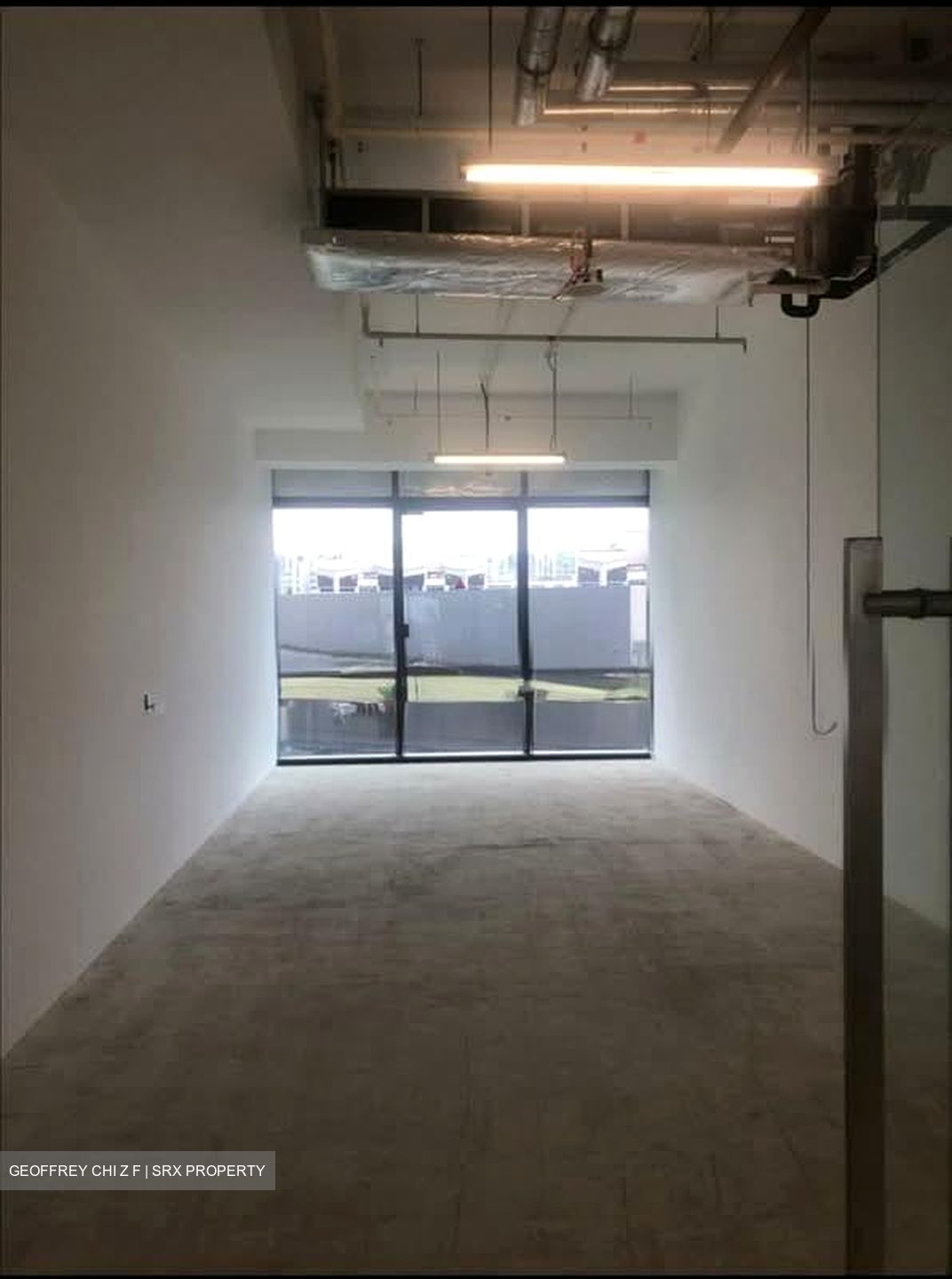 Woods Square (D25), Office #526334801